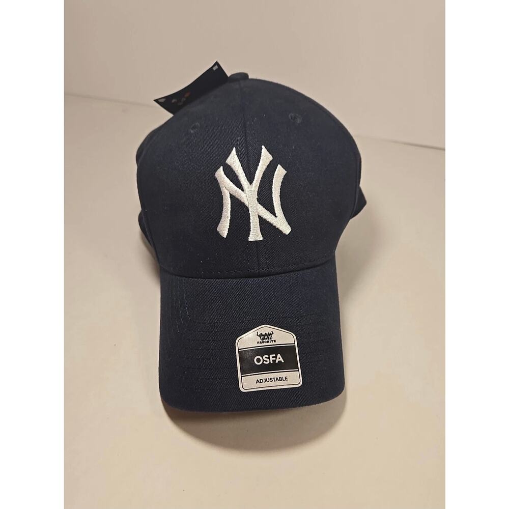 Genuine Merchandise New York Yankees Hat Cap Men OSFA Blue MLB Strap Back Cotton